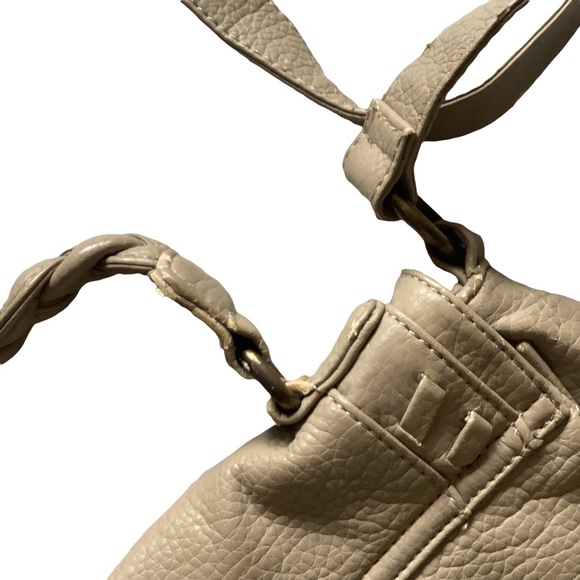 American Eagle Bag DIY - Picture 8 of 10